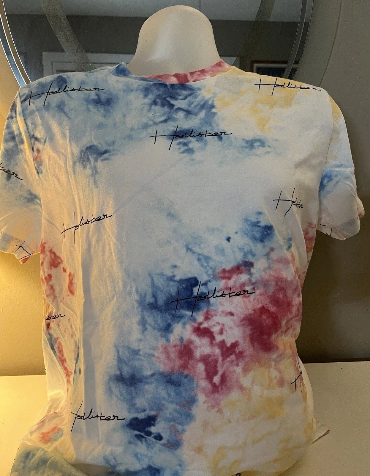 Hollister Tee Mens  Tie Dye Crew neck T-shirt Cotton Fit Modern Spellout large