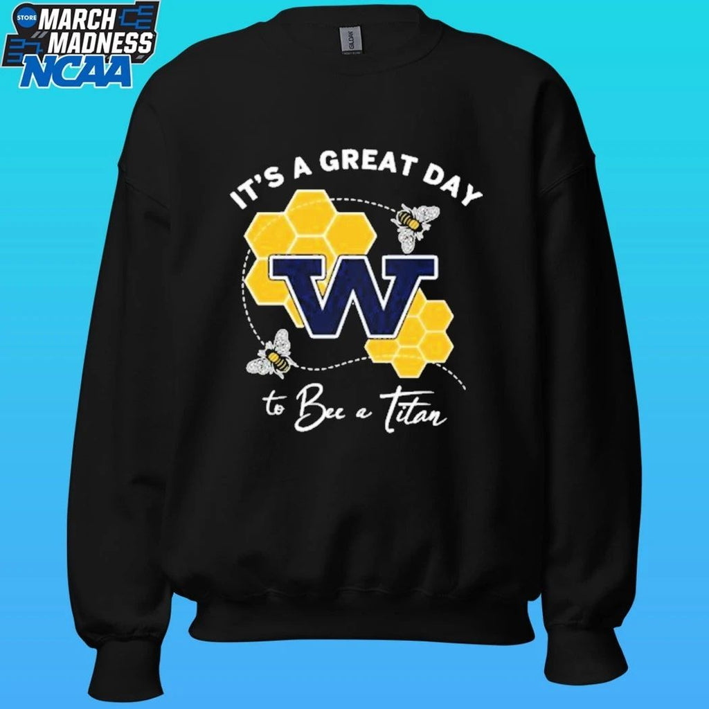 It’s A Great Day To Bee A Titan Shirt